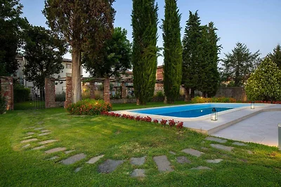 Bella villa vicino a Lucca