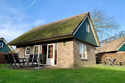 Ferienvilla in Wald- und Strandnähe mit Sauna