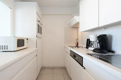 Schöne Wohnung mit Terrasse und Meerblick