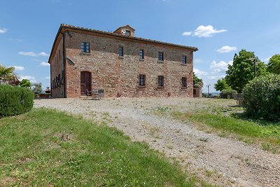 Appartamento con piscina e aria condizionata