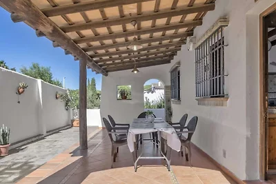 Ländlicher Aufenthalt mit Pool in Conil