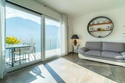 Wohnung in Nesso mit Barbecue und Wifi