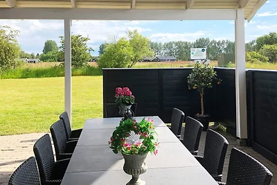 8 persoons vakantie huis in Væggerløse-By...