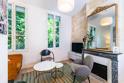 Helle, 60 m² große Wohnung am rechten Ufer