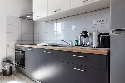 Holiday Home Sunny Side Six Bedroom Holiday...