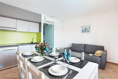 Appartement met AC bij prachtige kust