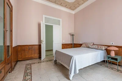 Stylowy apartament w pobliżu Piazza Magione