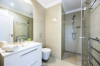 Villa in Lagos mit Golfplatzblick