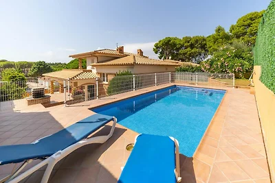 Bellissima villa a L'Escala con piscina
