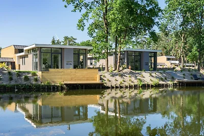 Modernes Chalet mit Garten im grünen Kempen