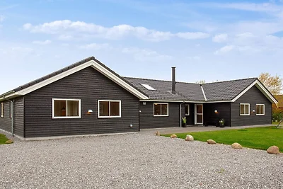 22 Personen Ferienhaus in Idestrup