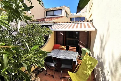 Cottage mit Meerblick in Strandnähe