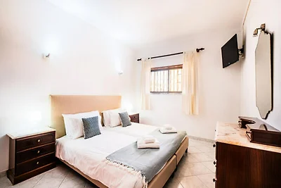 Wohnung in Albufeira mit beheiztem Pool