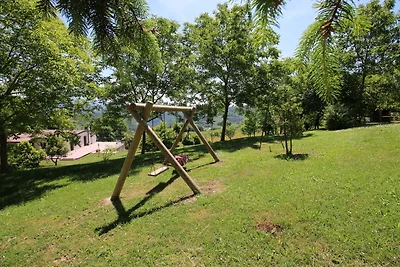 Bauernhaus mit Bergblick und privatem Garten