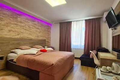 Triple Room With Private Bathroom (A4)