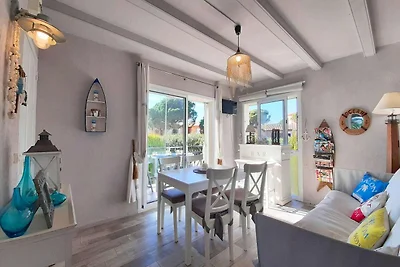Apartment with shared pool and garden