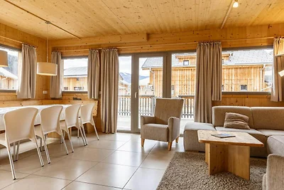 Schönes Chalet mit Whirlpool