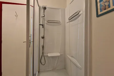 Ferienwohnung mit privatem Terrassenbereich...