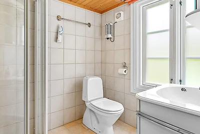 6 Personen Ferienhaus in AVERØY-By Traum