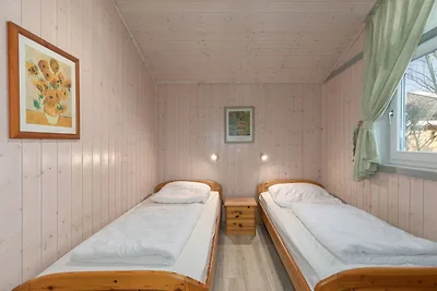 Ferienhaus mit Sauna im Ferienpark Mirow