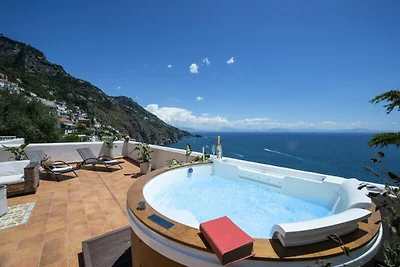 Villa a Praiano con terrazza vista mare