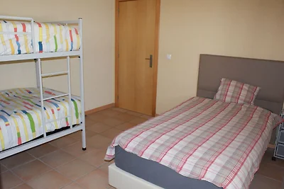 Casa bifamiliare a Covas con piscina...