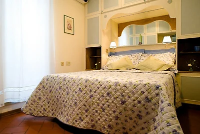 Herrliche Wohnung in Arenzano mit Balkon