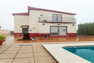 Gemütliches Ferienhaus mit Swimmingpool