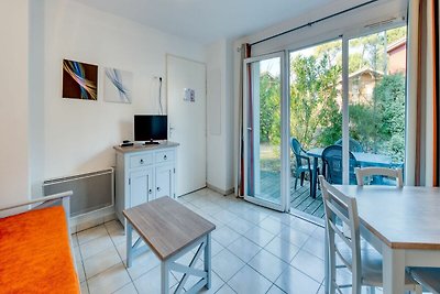 Ferienhaus in Seenähe im sonnigen Les Landes