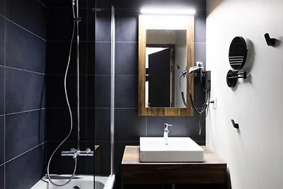 2/3 Zimmer 6 Personen