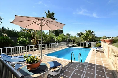 Villa in der Nähe von Inca mit Pool und...