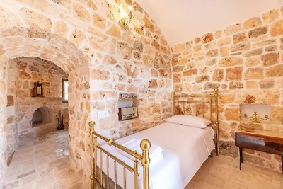 Villa rustica con piscina per 17 persone.
