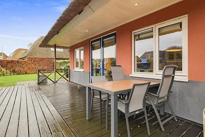 Komfortables Haus am Wasser, in einem...