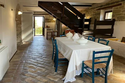 Prachtig vakantiehuis in Amandola met een...