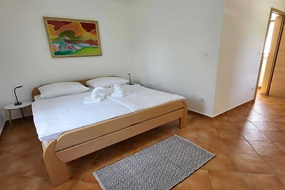 Peaceful Countryside Holiday Home with Terrac...