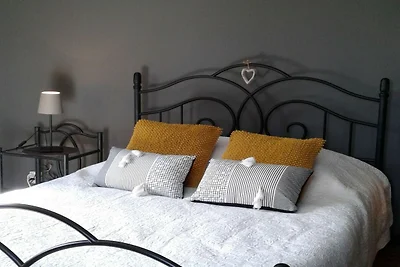 Cottage ad Alle Sur Semois con giardino