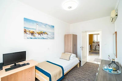 Apartments Blažević - Comfort Two Bedroom Apt...