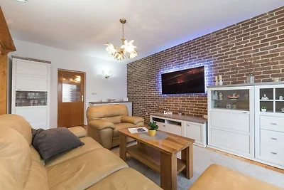 Six Bedroom Holiday Home