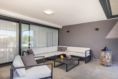 Villa Ana Škicini