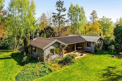 6 Personen Ferienhaus in Dronningmølle