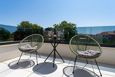 Moderne Familienvilla in Biograd