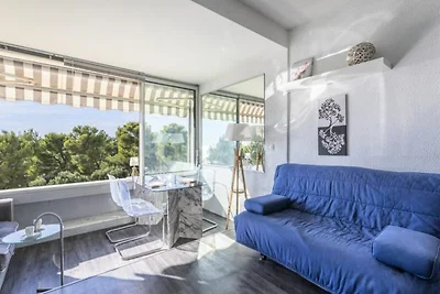 Ferienwohnung in Bandol mit Meerblick und...