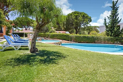 Wunderschöne Villa in Vilamoura mit Grill und...