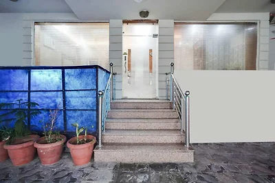 Super Hotel O Vaishali Nagar