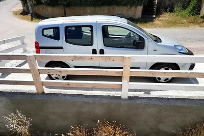 Terrasse, Klimaanlage und privater Parkplatz