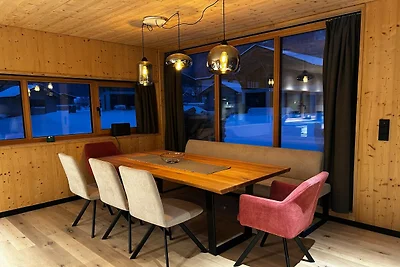 Chalet mit eigenem Saunahaus und Garten