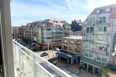 Apartment in Nieuwpoort mit Meerblick