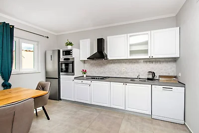 Wohnung in Tribunj nahe Sandstrand