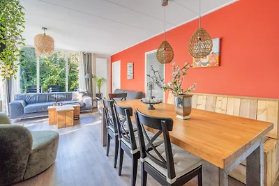 Geschmackvoll eingerichteter Bungalow für 6 P...