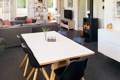 8 person holiday home in Hadsund